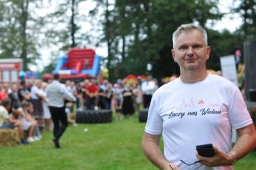 Dobra zabawa na dożynkach gminy Wieluń